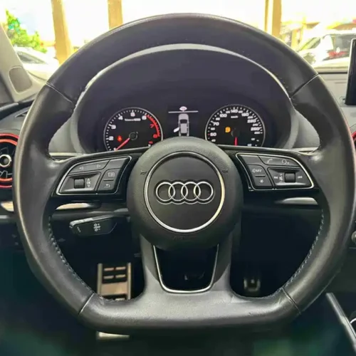 900x675_0_q87_c42_autohomecar__ChxpV2jd7siADik7AAHzg7DZaOg156.jpg.webp Used Audi A3 2020 Limousine 35 TFSI Sports National V