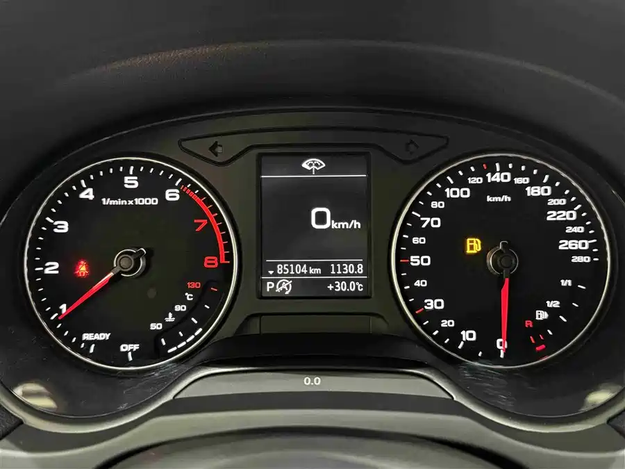 900x675_0_q87_c42_autohomecar__ChxpV2jd7smAc1jFAAGsZ54btxs479.jpg.webp Used Audi A3 2020 Limousine 35 TFSI Sports National V