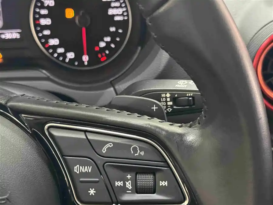 900x675_0_q87_c42_autohomecar__ChxpV2jd7suAZ4Z2AAG85LRdlow716.jpg.webp Used Audi A3 2020 Limousine 35 TFSI Sports National V