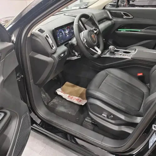 900x675_0_q87_c42_autohomecar__ChxpV2jeDjOAC-fGAAbQGjeDOkg056.jpg.webp Used Hongqi HS3 PHEV 2024 115km Jinwei Edition