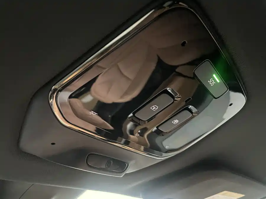 900x675_0_q87_c42_autohomecar__ChxpV2jgv_6AbCYDAAT824VzyPs847.jpg.webp Used NIO ES8 2020 580KM seven-seater version