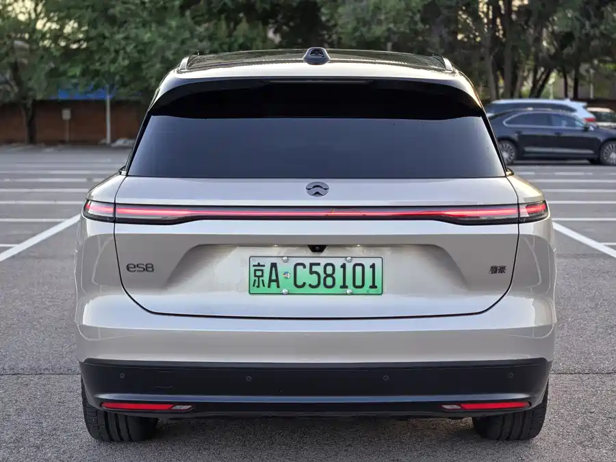 900x675_0_q87_c42_autohomecar__ChxpV2jmRtWAZDr0AAU6P5lvYso243.jpg.webp Used NIO ES8 2024 model 75kWh