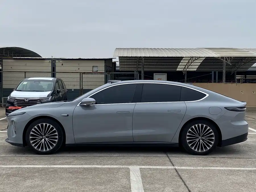 Used NIO ET7 2022 model 75kWh