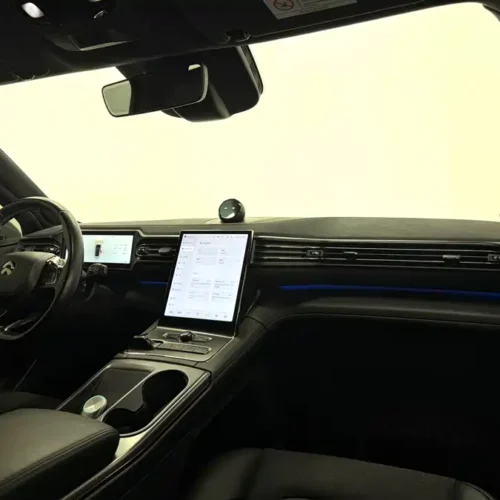 900x675_0_q87_c42_autohomecar__ChxpV2k-N1iAMsFHAAWGL9jCZ8w329.jpg.webp Used NIO EC6 2020 440KM Performance Edition