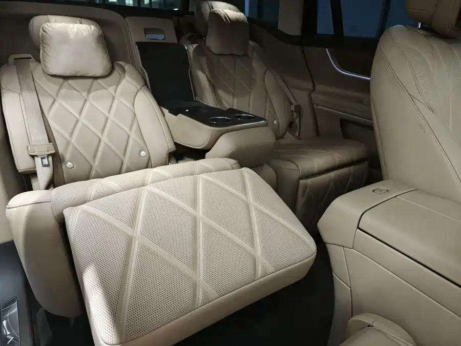 900x675_0_q87_c42_autohomecar__ChxpV2k-ZRiAVzc6AAYJohQFd8c690.jpg.webp Used AITO M9 2025 extended range Ultra version 52kWh 4-seater version