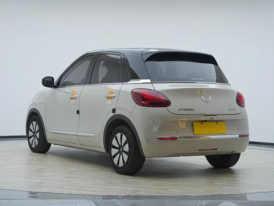 900x675_0_q87_c42_autohomecar__ChxpV2k-ZY2ANfRJAAVLxODPMOo318.jpg.webp Used Wuling Bingo 2023 model 333km Yuexiang+ model