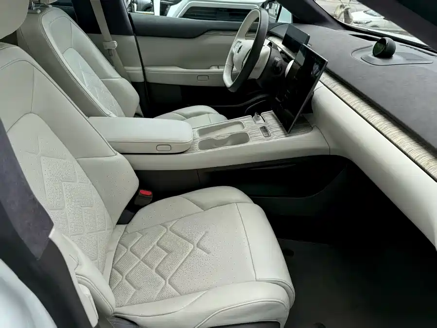 Used NIO ET7 2022 model 75kWh