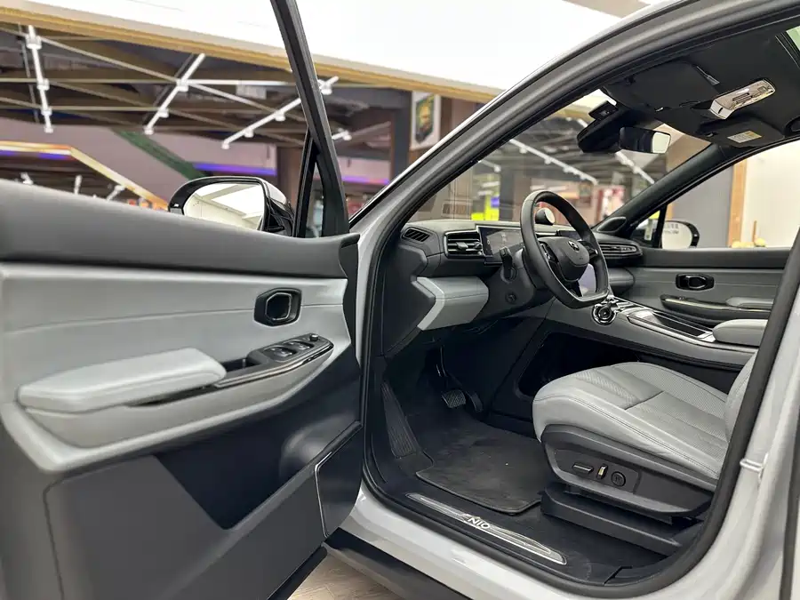 900x675_0_q87_c42_autohomecar__ChxpV2k1G5WAU-9AAAfPWMR3G-4140.jpg.webp Used NIO ES8 2020 580KM six-seater version