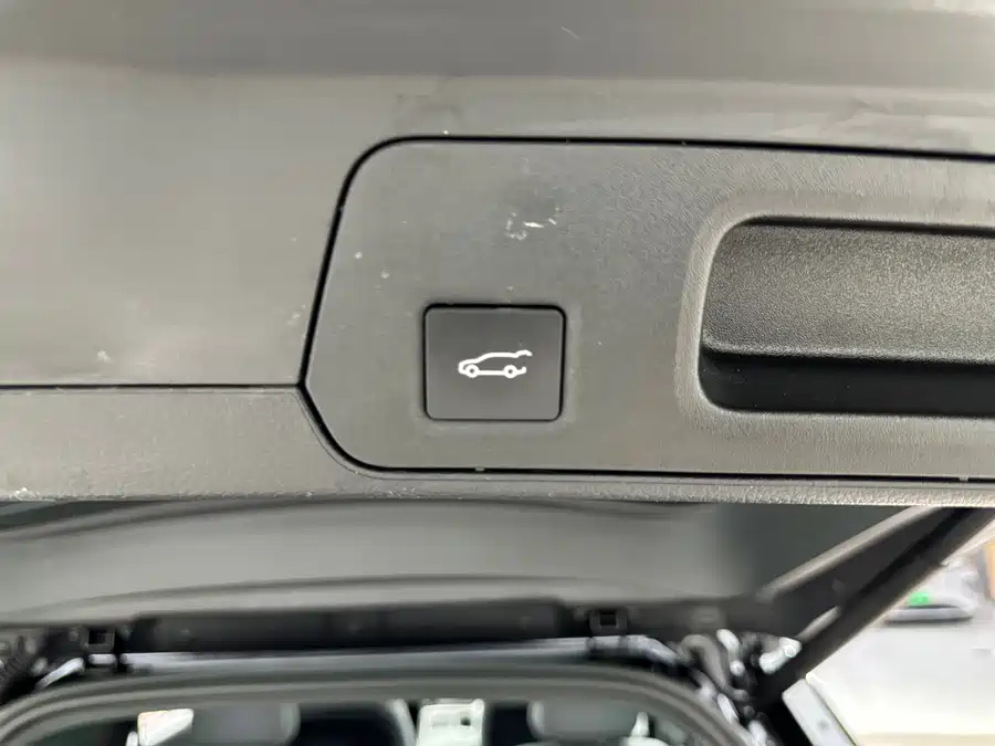 900x675_0_q87_c42_autohomecar__ChxpV2k1G7SAKnNbAAbjpiN_aEw478.jpg.webp Used NIO ES8 2020 580KM six-seater version