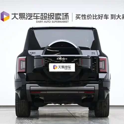 900x675_0_q87_c42_autohomecar__ChxpV2k1O5qAS1iSAAFEQot8J9M576.jpg.webp Used BYD Leopard 8 2025 Zhiyong flagship version 7 seats