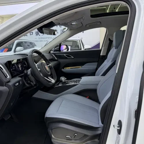 900x675_0_q87_c42_autohomecar__ChxpV2k1Q6CAPmUMAAfLdPvtMX4549.jpg.webp Used Hongqi HS3 PHEV 2025 117km Jinwei Edition