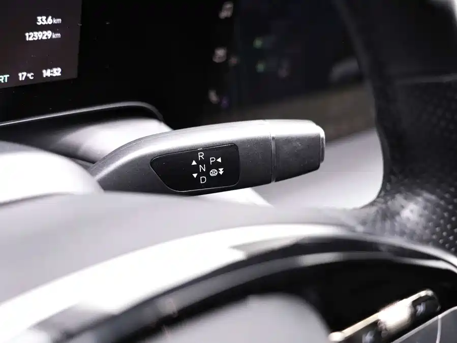 900x675_0_q87_c42_autohomecar__ChxpV2k1S8-AEQo8AAFD-pDNq4I203.jpg.webp Used Xpeng P7 2023 model P7i 702 Pro