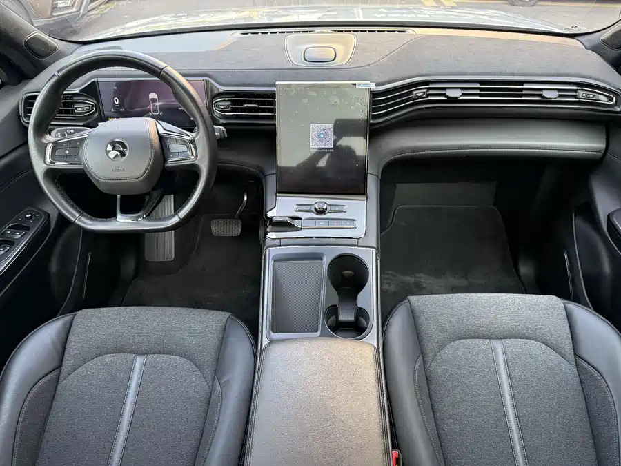 900x675_0_q87_c42_autohomecar__ChxpV2k24NOAQR-0AAikBWcFNng798.jpg.webp Used NIO EC6 2020 430KM Sports Edition