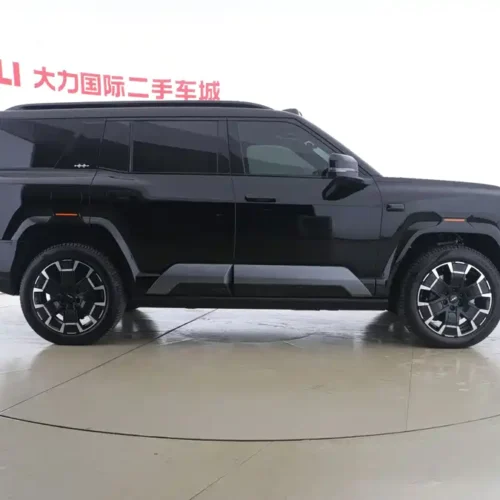 900x675_0_q87_c42_autohomecar__ChxpV2k2P_aAF-GlAALQVRVOPSk014.jpg.webp Used BYD Leopard 8 2025 Zhiyong flagship version 7 seats