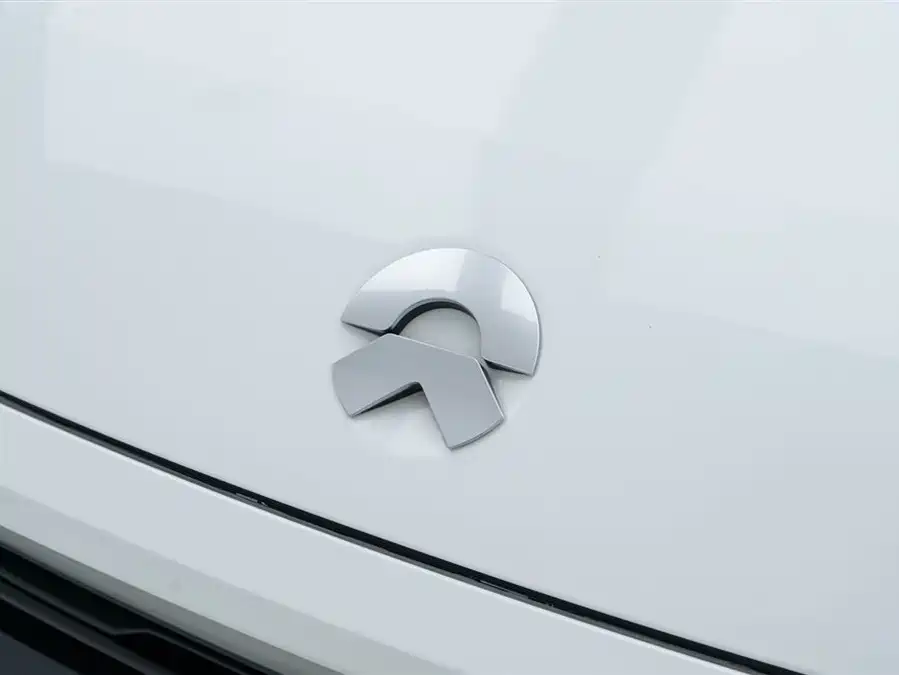 900x675_0_q87_c42_autohomecar__ChxpV2k36O6AEujhAAB9wTstUV8697.jpg.webp Used NIO EC6 2020 430KM Sports Edition