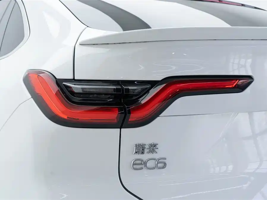 900x675_0_q87_c42_autohomecar__ChxpV2k36OyAcKiEAAD3a13waR8673.jpg.webp Used NIO EC6 2020 430KM Sports Edition