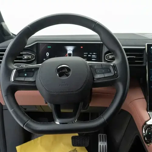 900x675_0_q87_c42_autohomecar__ChxpV2k36PGABNJlAAGLSiG13a8891.jpg.webp Used NIO EC6 2020 430KM Sports Edition