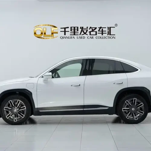 900x675_0_q87_c42_autohomecar__ChxpV2k36PaAIXYBAAD8ebAyVcs542.jpg.webp Used NIO EC6 2020 430KM Sports Edition