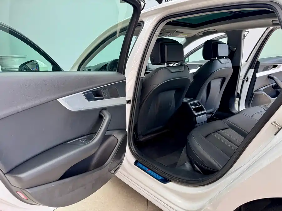 Used Audi A4L 2020 40 TFSI Fashionable and Dynamic