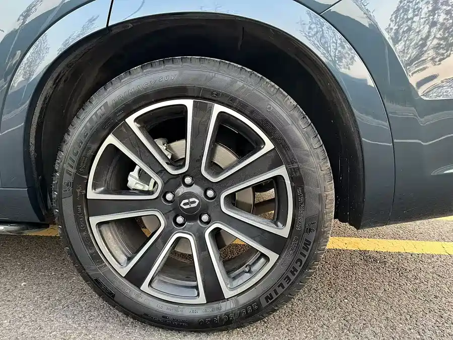 900x675_0_q87_c42_autohomecar__ChxpV2k3waSAZYp3AAdBs17VLnI490.jpg.webp Used HUAWEI AITO M7 2024 1.5T Intelligent Driving Four-wheel Drive Ultra Version 5 Seats