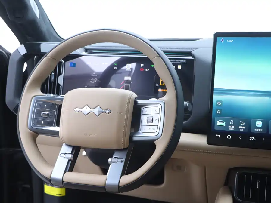 Used BYD Leopard 8 2025 Zhiyong flagship version 7 seats