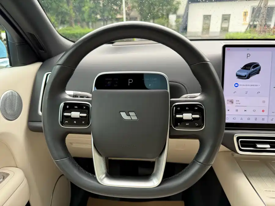 Used Li Auto L8 2024 Ultra