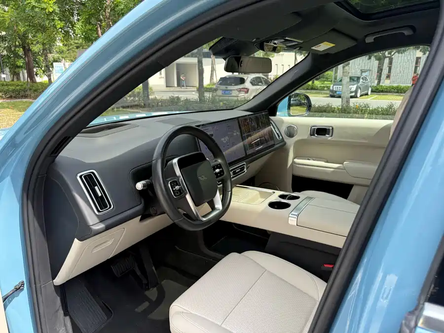 Used Li Auto L8 2024 Ultra