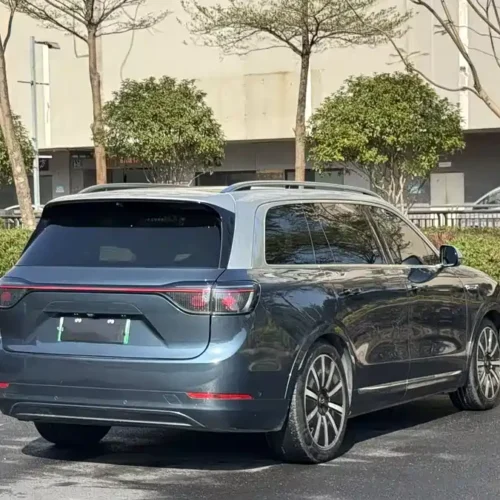 900x675_0_q87_c42_autohomecar__ChxpV2k5MtaAexsSAAVs3Rxz1Xc332.jpg.webp Used AITO M9 2024 pure electric Max version 100kWh 6-seater version