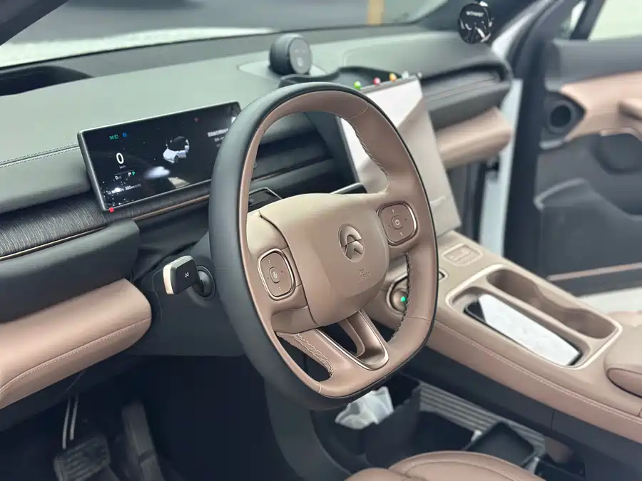 Used NIO ES6 2023 model 75kWh