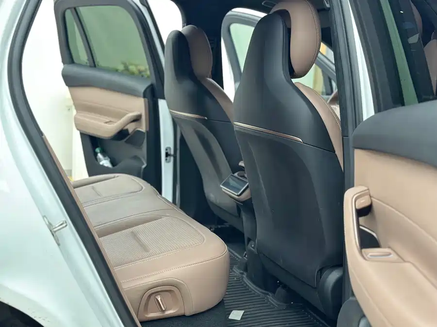 Used NIO ES6 2023 model 75kWh