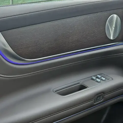 900x675_0_q87_c42_autohomecar__ChxpV2k6SlaAMYmwAAZUFx1WjfM461.jpg.webp Used AITO M9 2024 extended range Max version 42kWh 5-seater version