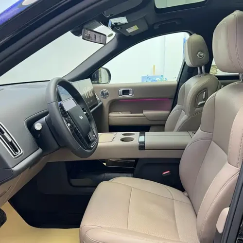 900x675_0_q87_c42_autohomecar__ChxpV2k6WcGAc7jmAAi8RyYOis8795.jpg.webp Used Li Auto L9 2025 Ultra smart refresh version