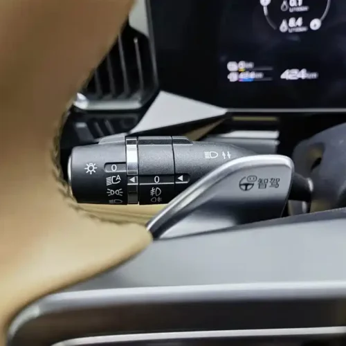 900x675_0_q87_c42_autohomecar__ChxpV2k6XR-AfwzLAAEUEZRK64A469.jpg.webp Used BYD Leopard 8 2025 Zhiyong flagship version 7 seats