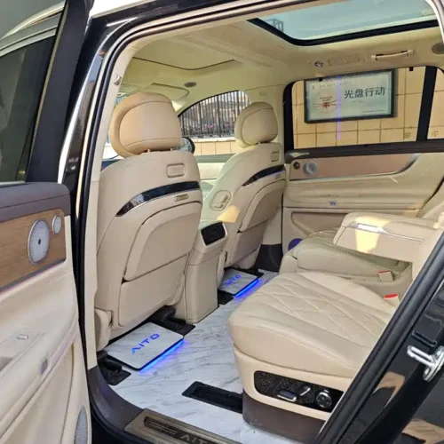 Used AITO M9 2024 extended range Ultra version 42kWh 6-seater version