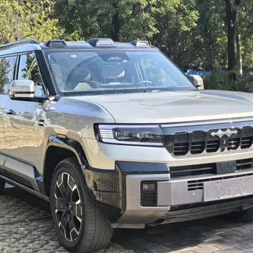 900x675_0_q87_c42_autohomecar__ChxpV2k6j_mACimFAAohrrWTPuU092.jpg.webp Used BYD Leopard 8 2025 Zhiyong flagship version 7 seats