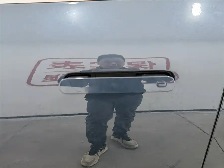 900x675_0_q87_c42_autohomecar__ChxpV2k75xuAcU8KAAD9jUlRGKU000.jpg.webp Used AITO M9 2024 extended range Ultra version 42kWh 6-seater version