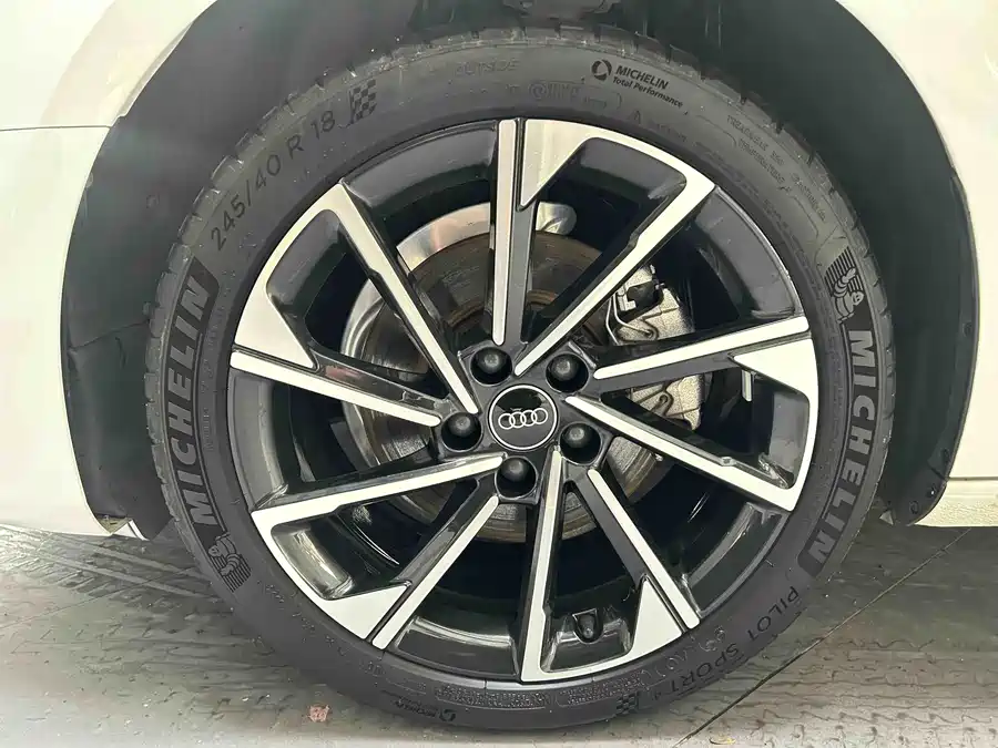 Used Audi A4L 2023 40 TFSI luxury and dynamic model