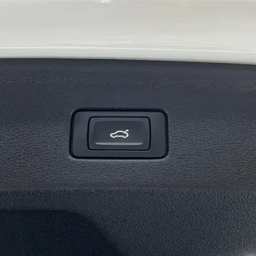 900x675_0_q87_c42_autohomecar__ChxpV2k80RSAXuPHAAIzcqYnVPo856.jpg.webp Used Audi A5 (Imported) 2021 Sportback 40 TFSI Fashionable and Elegant