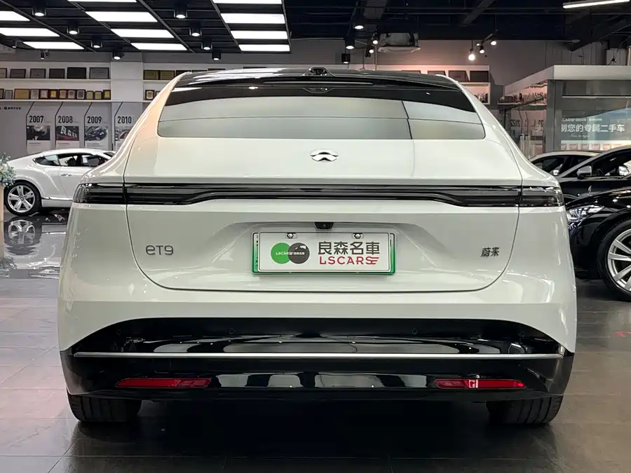 900x675_0_q87_c42_autohomecar__ChxpV2k82RWAFHnOAAhx1uZpwak812.jpg.webp Used NIO ET9 2025 model 102kWh
