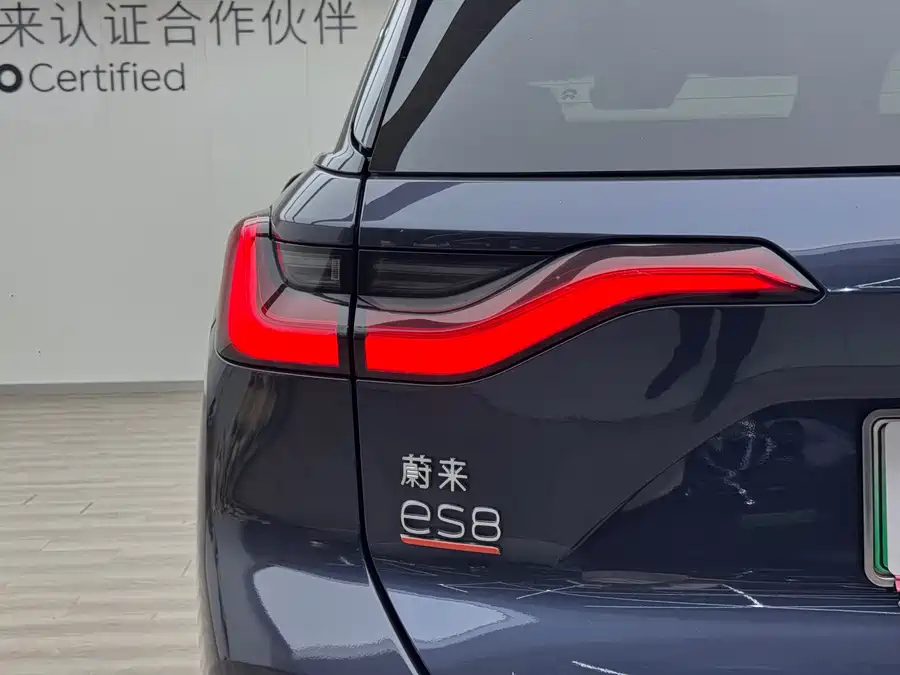 900x675_0_q87_c42_autohomecar__ChxpV2k8RHOAWv1XAAYhPJIRmTA043.jpg.webp Used NIO ES8 2020 415KM Signature Edition Seven-Seater Edition