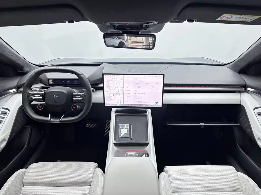 900x675_0_q87_c42_autohomecar__ChxpV2k9B4OAO3B4AAY1judVeP4865.jpg.webp Used Xpeng P7 2025 model 820 ultra long battery life Ultra