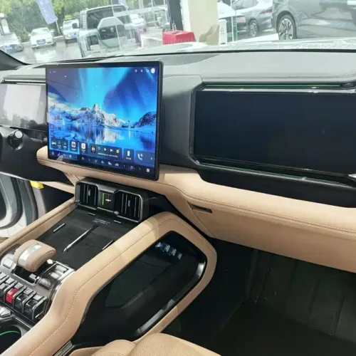 900x675_0_q87_c42_autohomecar__ChxpV2kDCHiATigPAAi9AgRM5PM023.jpg.webp Used BYD Leopard 8 2025 Zhiyong flagship version 7 seats