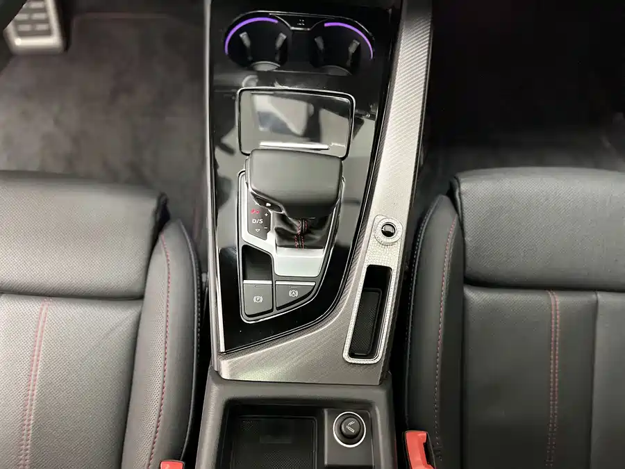 Used Audi A4L 2022 40 TFSI quattro RS kit combustion speed type