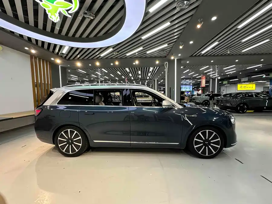 900x675_0_q87_c42_autohomecar__ChxpV2kG6f2AQ0ObAAjDGMJmX1w063.jpg.webp Used AITO M9 2024 extended range Ultra version 42kWh 6-seater version