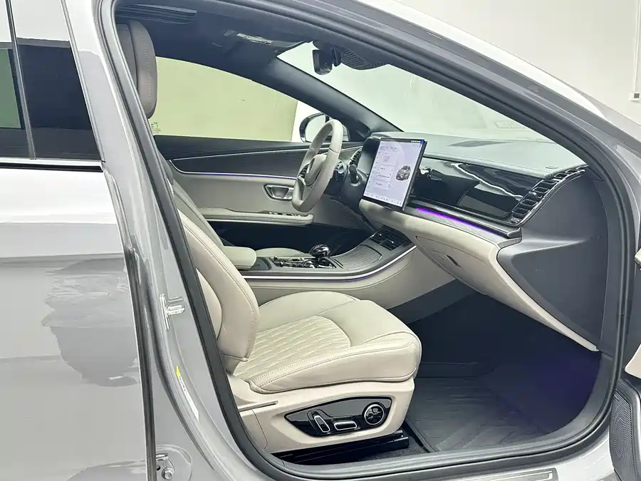 Used BYD Han 2025 EV smart driving version 701KM lidar flagship model