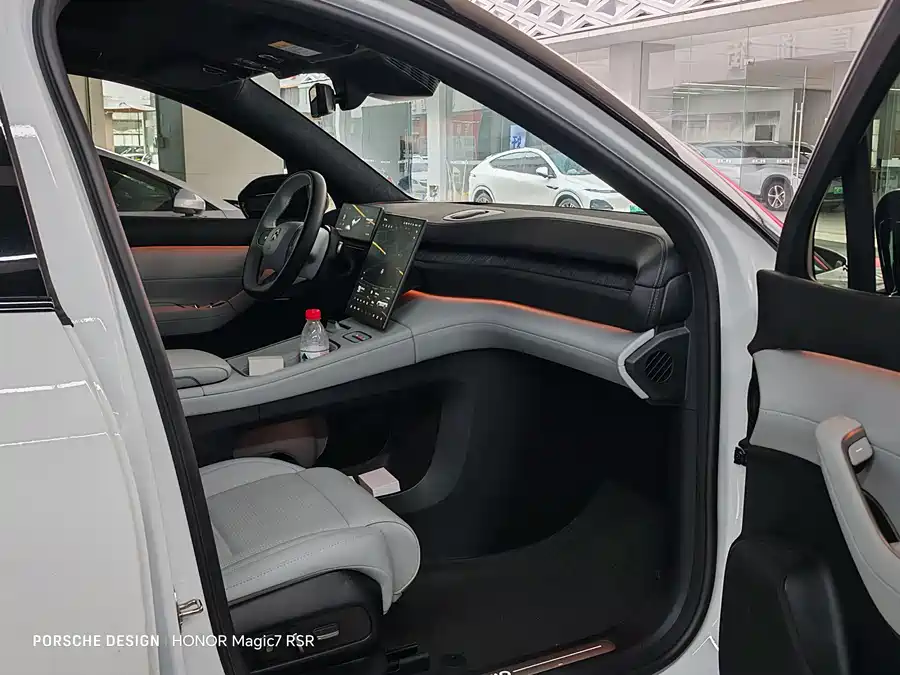 900x675_0_q87_c42_autohomecar__ChxpV2kJtuWAaByHAAS9VlR0eio911.jpg.webp Used NIO ES6 2024 model 75kWh