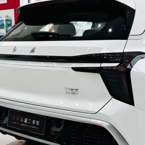 900x675_0_q87_c42_autohomecar__ChxpV2kMDXGABskhAAYpCgNsh44227.jpg.webp Used Hongqi HS3 PHEV 2025 117km Jinwei Edition