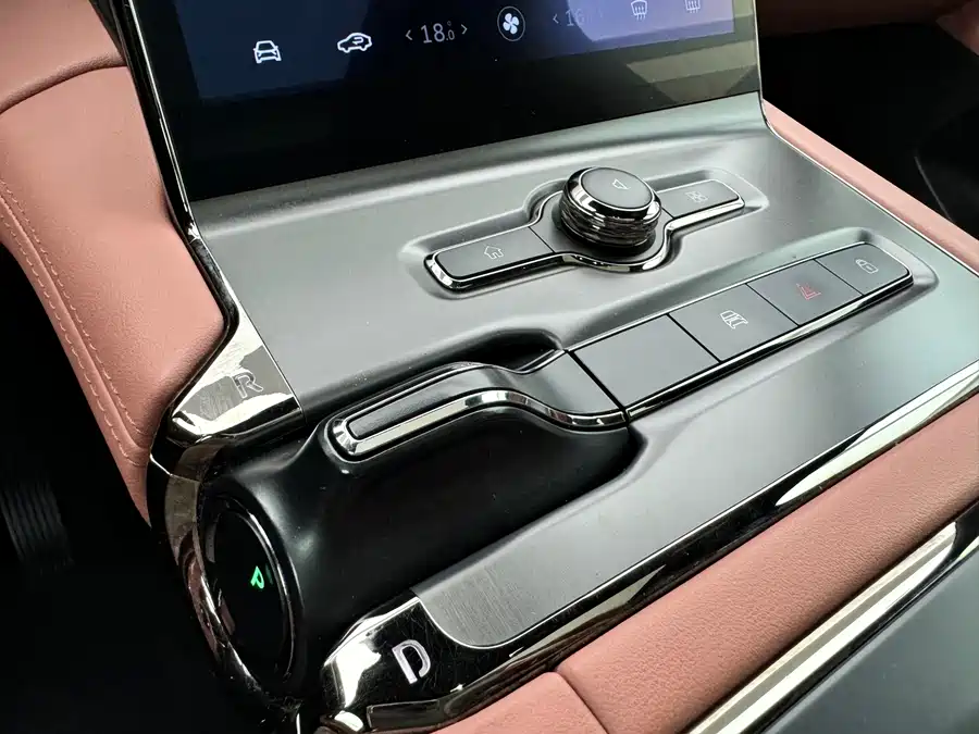 900x675_0_q87_c42_autohomecar__ChxpV2kMH3yAUhiPAAhgn0_VJ7g265.jpg.webp Used NIO EC6 2020 475KM Performance Edition