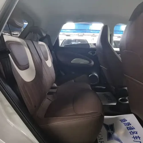 900x675_0_q87_c42_autohomecar__ChxpV2kMKD6AZdRCAAR5ZP5gcUw946.jpg.webp Used Wuling Bingo 2024 model 333km Yuexiang model