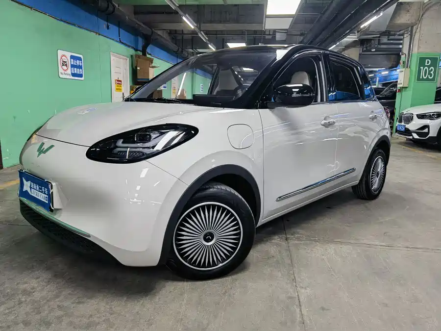 900x675_0_q87_c42_autohomecar__ChxpV2kMKDmAKHZWAAa75py5yBE079.jpg.webp Used Wuling Bingo 2024 model 333km Yuexiang model